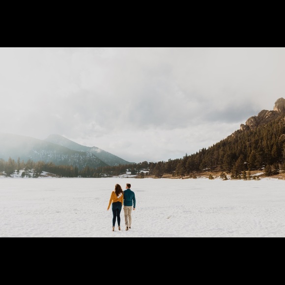 Meet your Posher, Becca - Picture 1 of 1